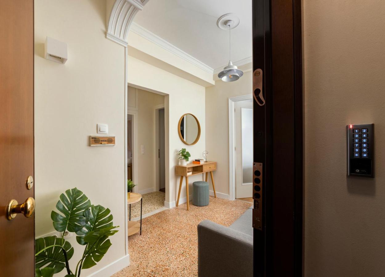 Honeybee Apartment Athens Exterior photo